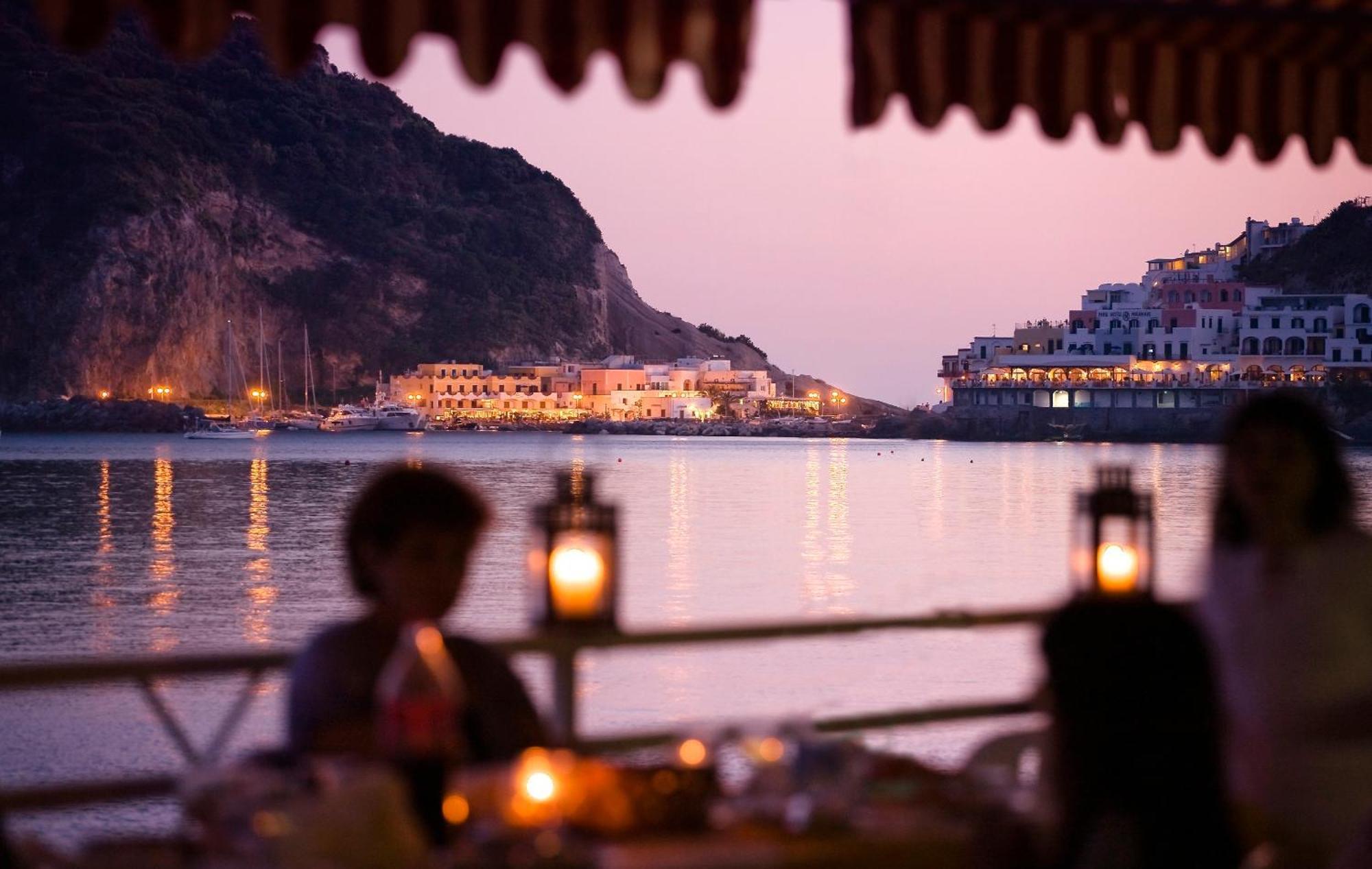 Hotel Vittorio Beach Resort Barano dʼIschia Exterior foto