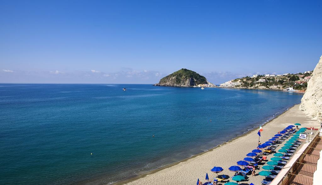 Hotel Vittorio Beach Resort Barano dʼIschia Exterior foto